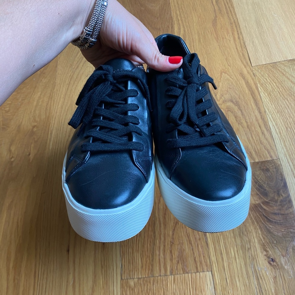 Black Vince Platform Sneakers - Picture 4 of 6